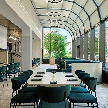Delta Hotels By Marriott Muskegon Convention Center